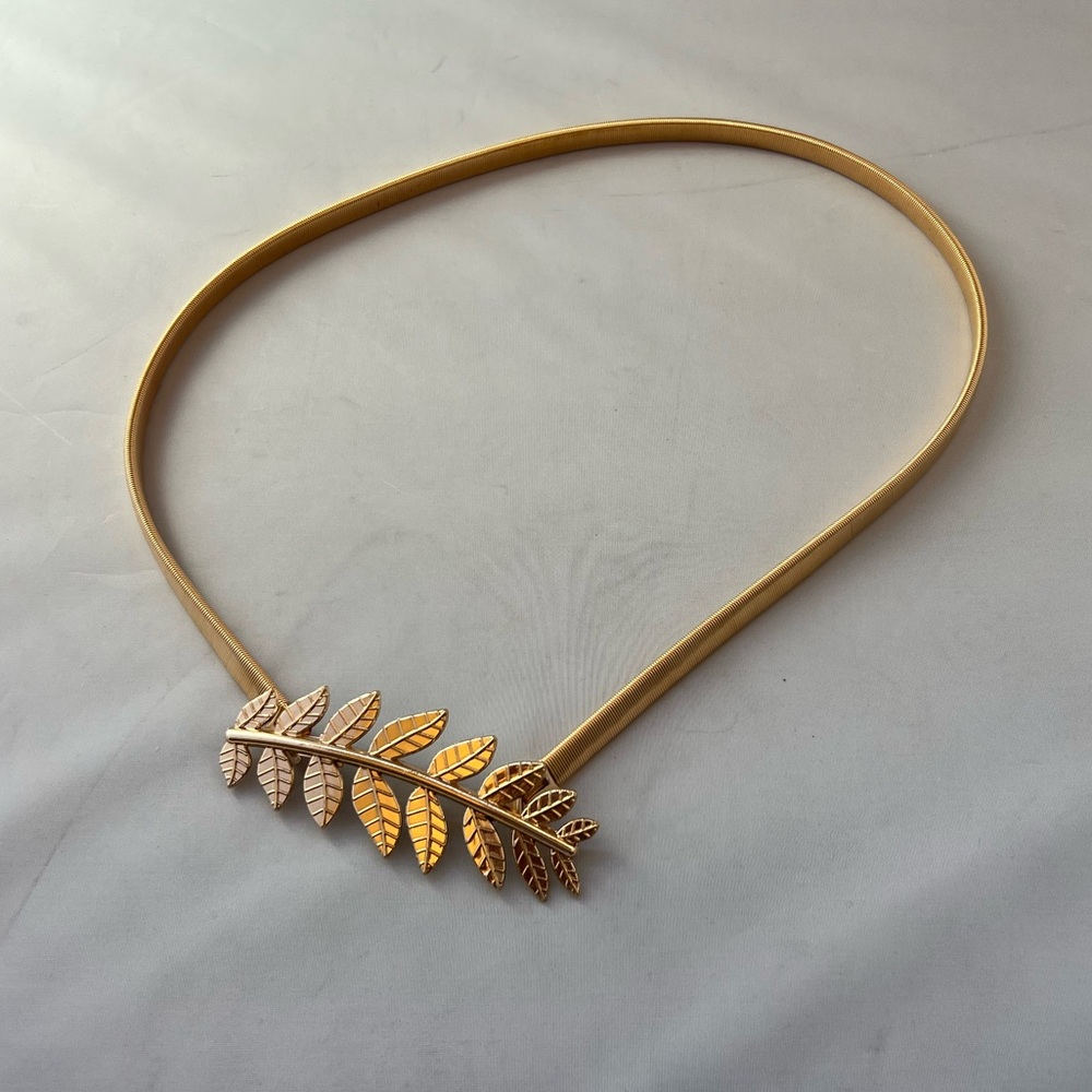 Elegant Gold Leaf Stretch Belt